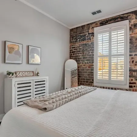 Broughton Street Bungalow - Steps To Everything